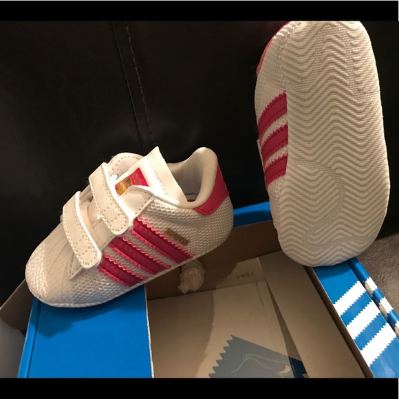 Crib size 1 adidas like new - Picture 2 of 2